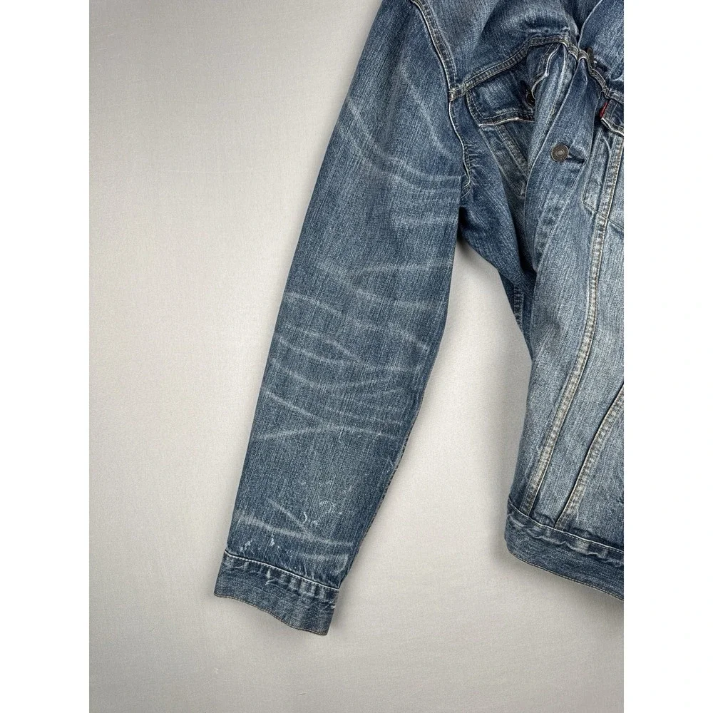 Levi's Denim Trucker Jacket 2XL Distressed Faded Blue Red Tab
